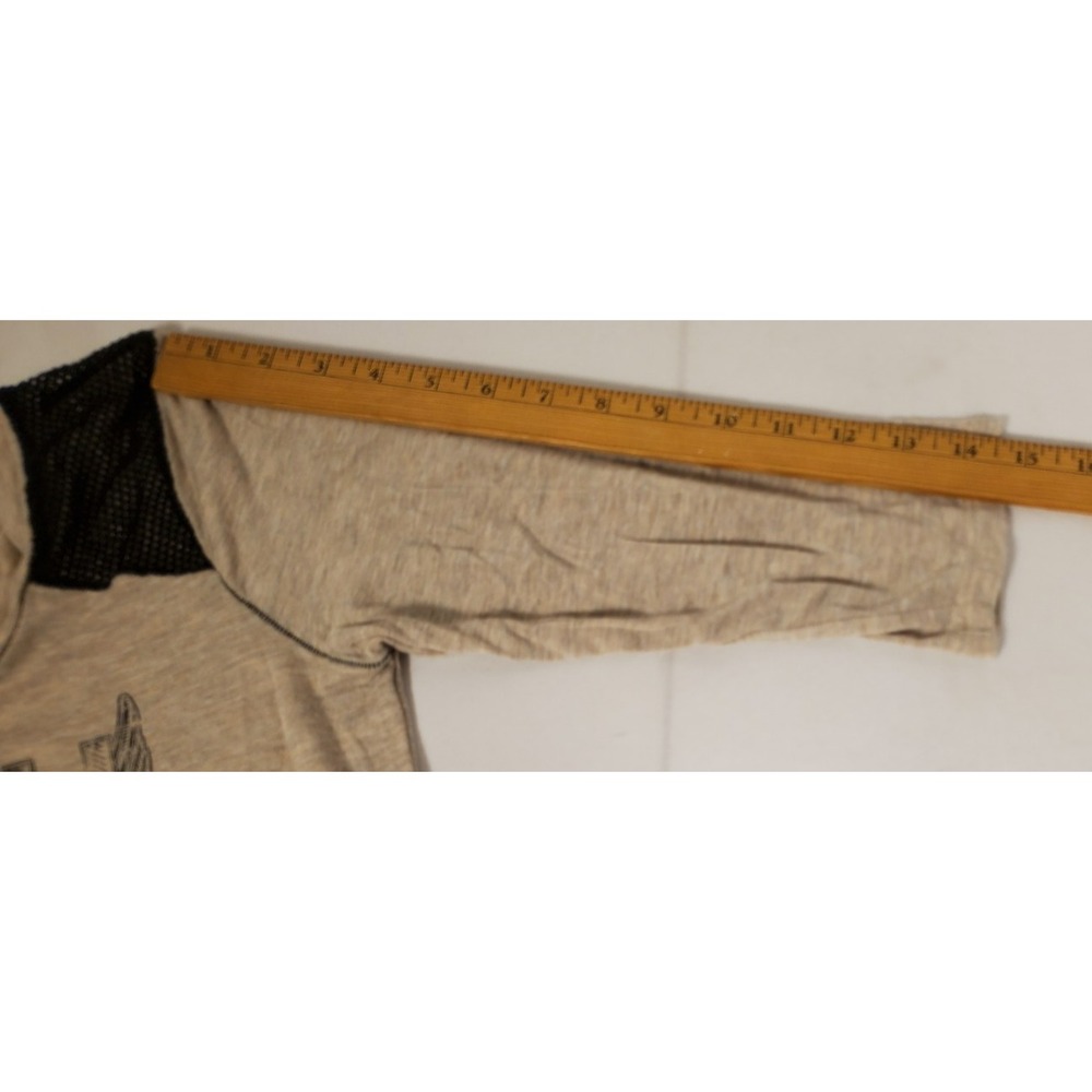 Women's Beige Graphic Top - Picture 6 of 7